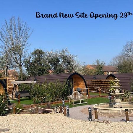 Peacock Lake Glamping Nottingham Exterior photo